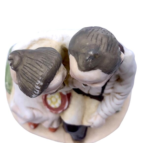 VTG Da Vinci Happy Marriage Grandma Shares Cookies Grandpa Growing Decor Figures - Picture 6 of 7